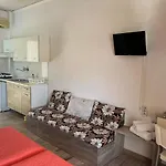 Alexandros Apartment *