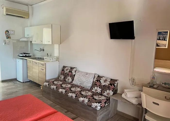 Alexandros Apartamento *