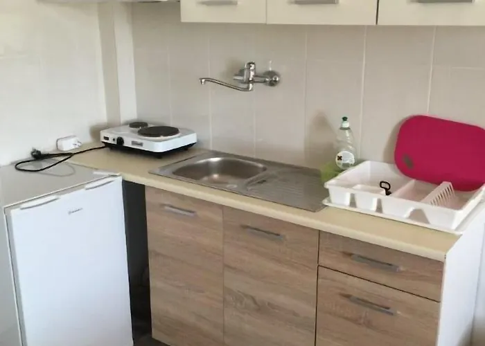 Apartment Alexandros *