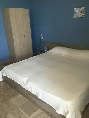 Apartment Alexandros